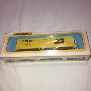 Vintage TYCO Ho Scale Burlington Northern Box Car